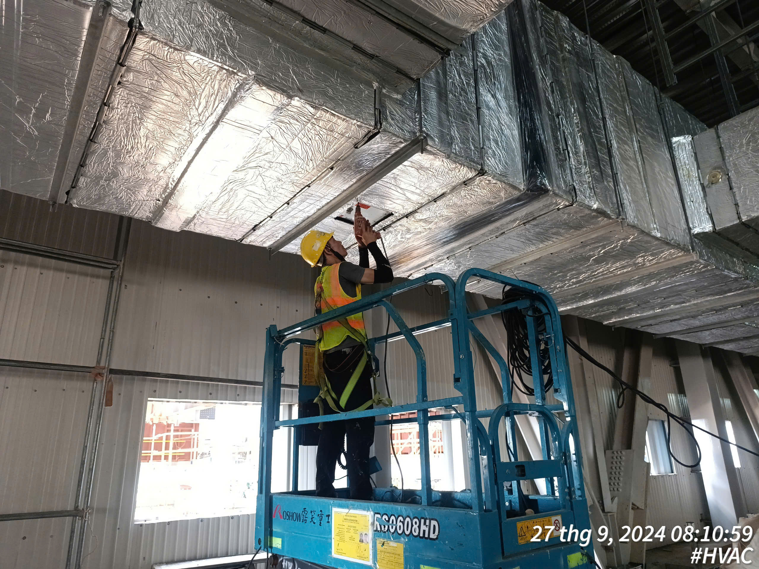Đo kiểm lưu lượng gió và áp suất tĩnh hệ thống HVAC gian nhà máy chính